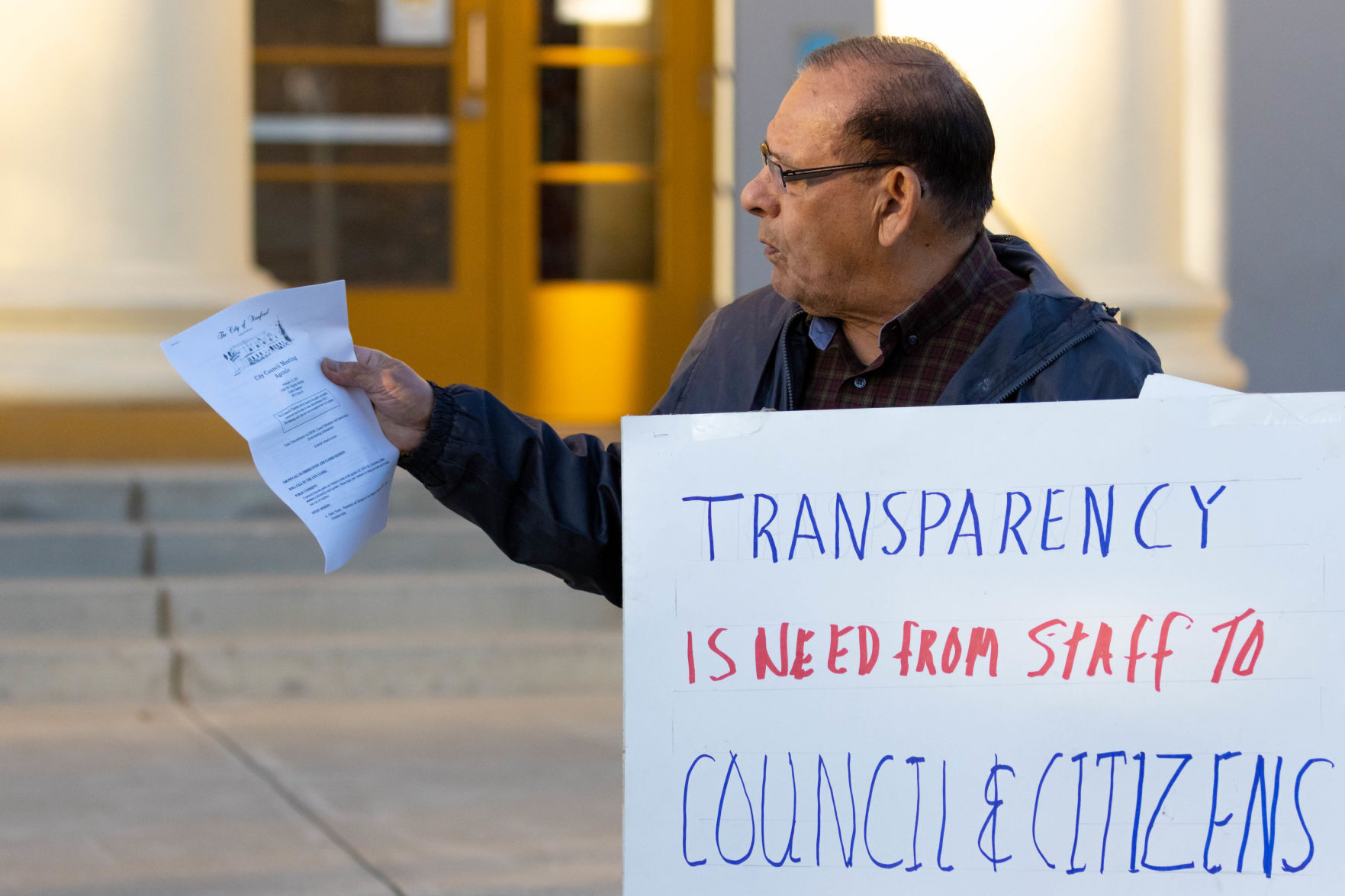 Brieno rescinds resignation, reclaims council seat